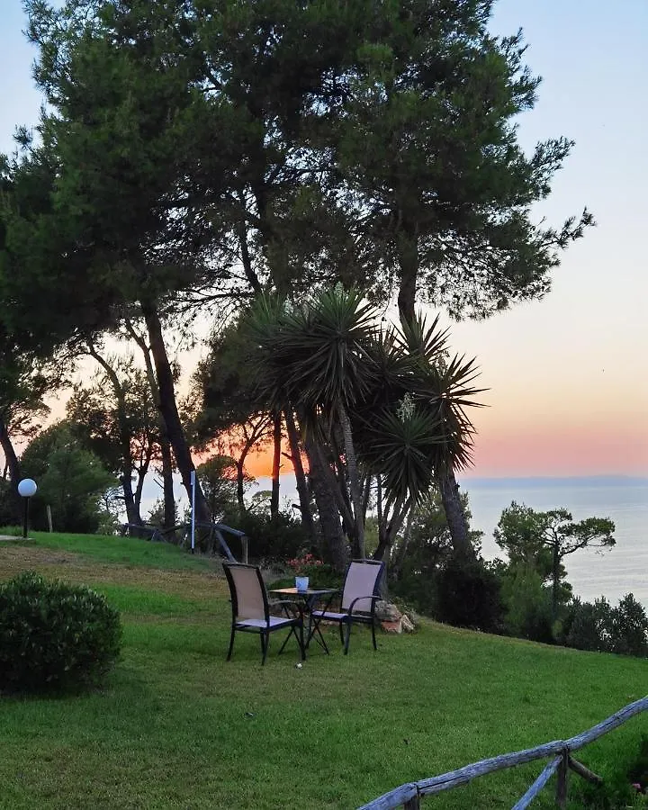 فيلة Beachside Haven, Poolside Serenity & Sunset Magic Kalandra اليونان