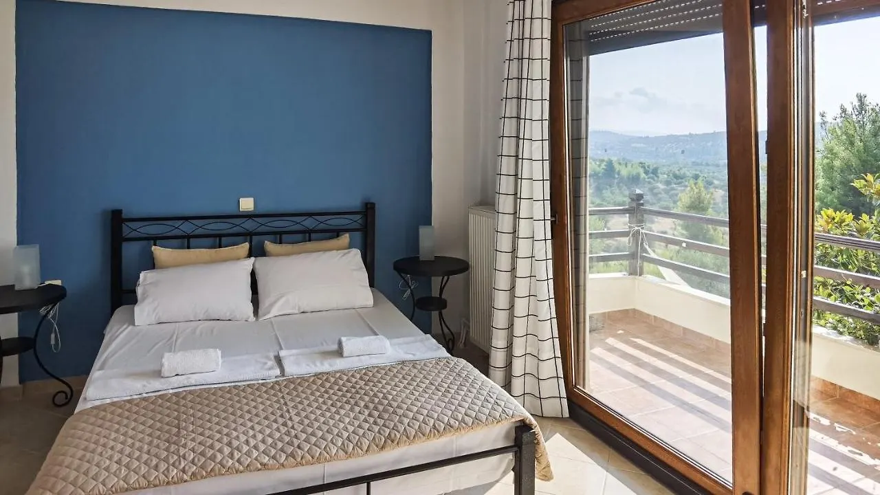 Beachside Haven, Poolside Serenity & Sunset Magic Kalandra 0*,  اليونان